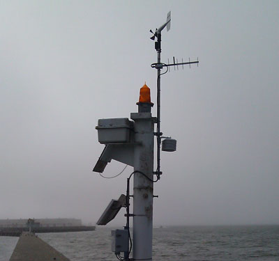 A new high resolution weather station installed near the shore for America's Cup